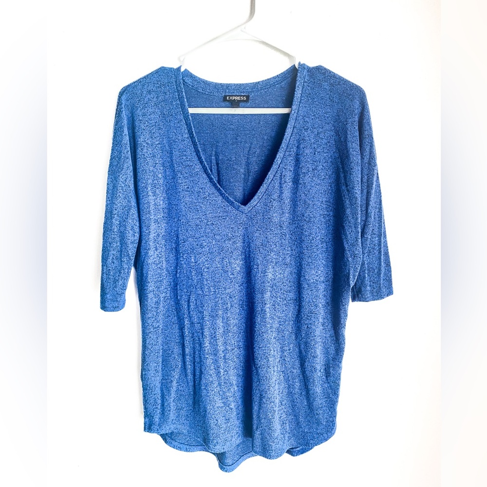 Express Women’s Three Quarter Sleeve V-Neck London Tee Size XS In Blue